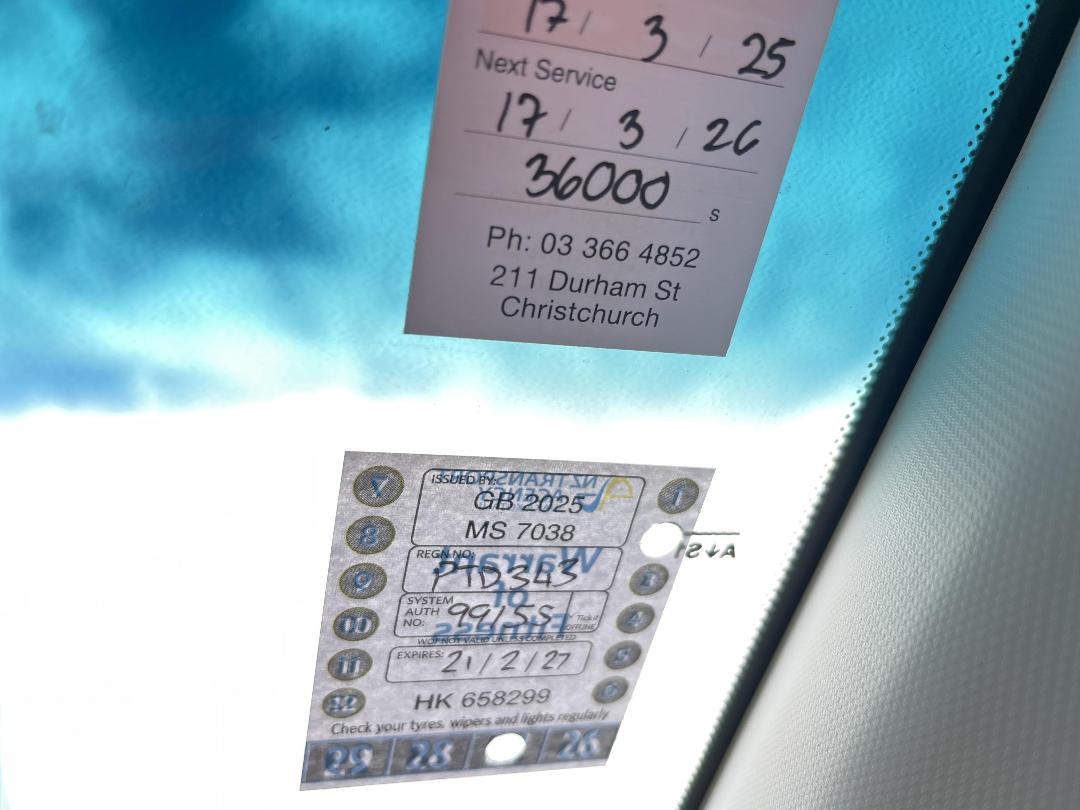 Photo '19' of Hyundai Staria Load