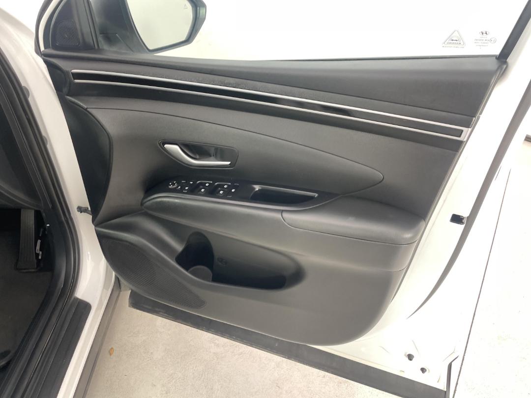 Photo '15' of Hyundai Tucson Photo '15' of Hyundai Tucson