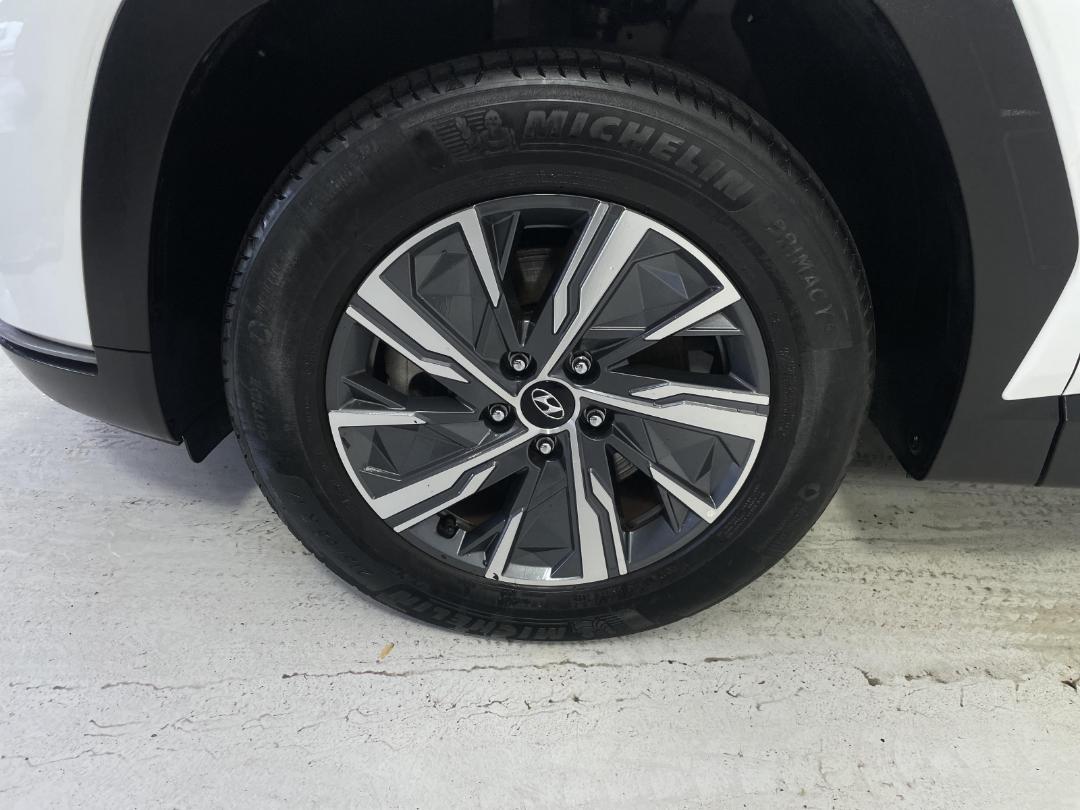 Photo '10' of Hyundai Tucson Photo '10' of Hyundai Tucson