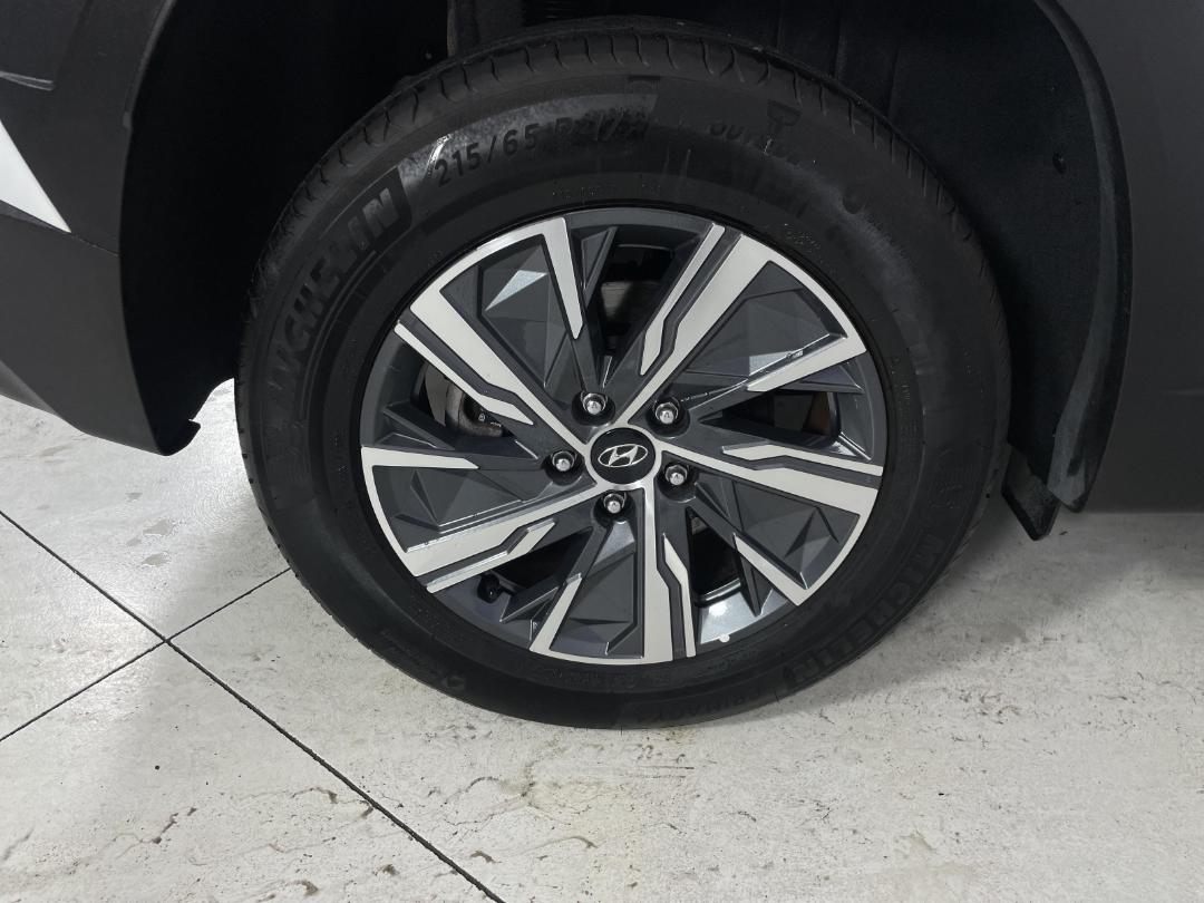 Photo '12' of Hyundai Tucson Photo '12' of Hyundai Tucson