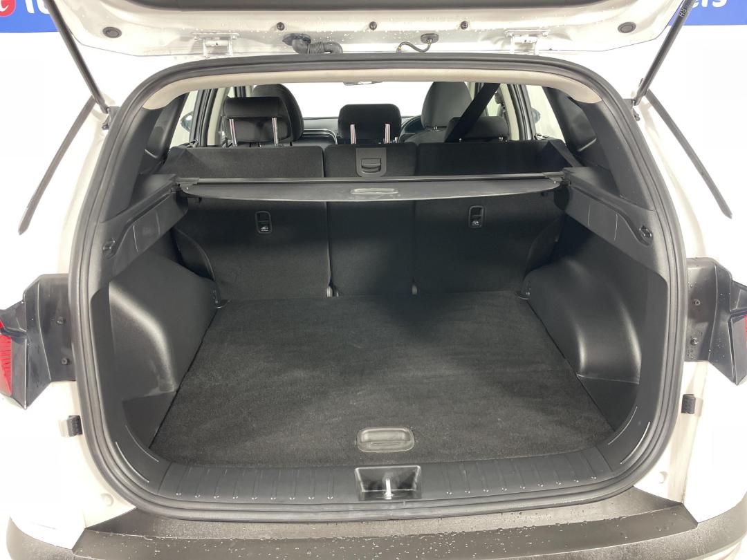 Photo '14' of Hyundai Tucson Photo '14' of Hyundai Tucson