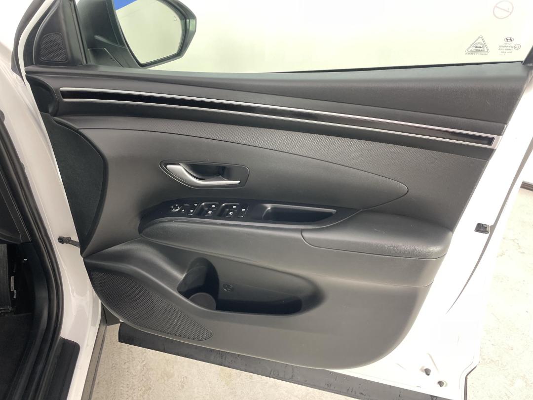 Photo '15' of Hyundai Tucson Photo '15' of Hyundai Tucson