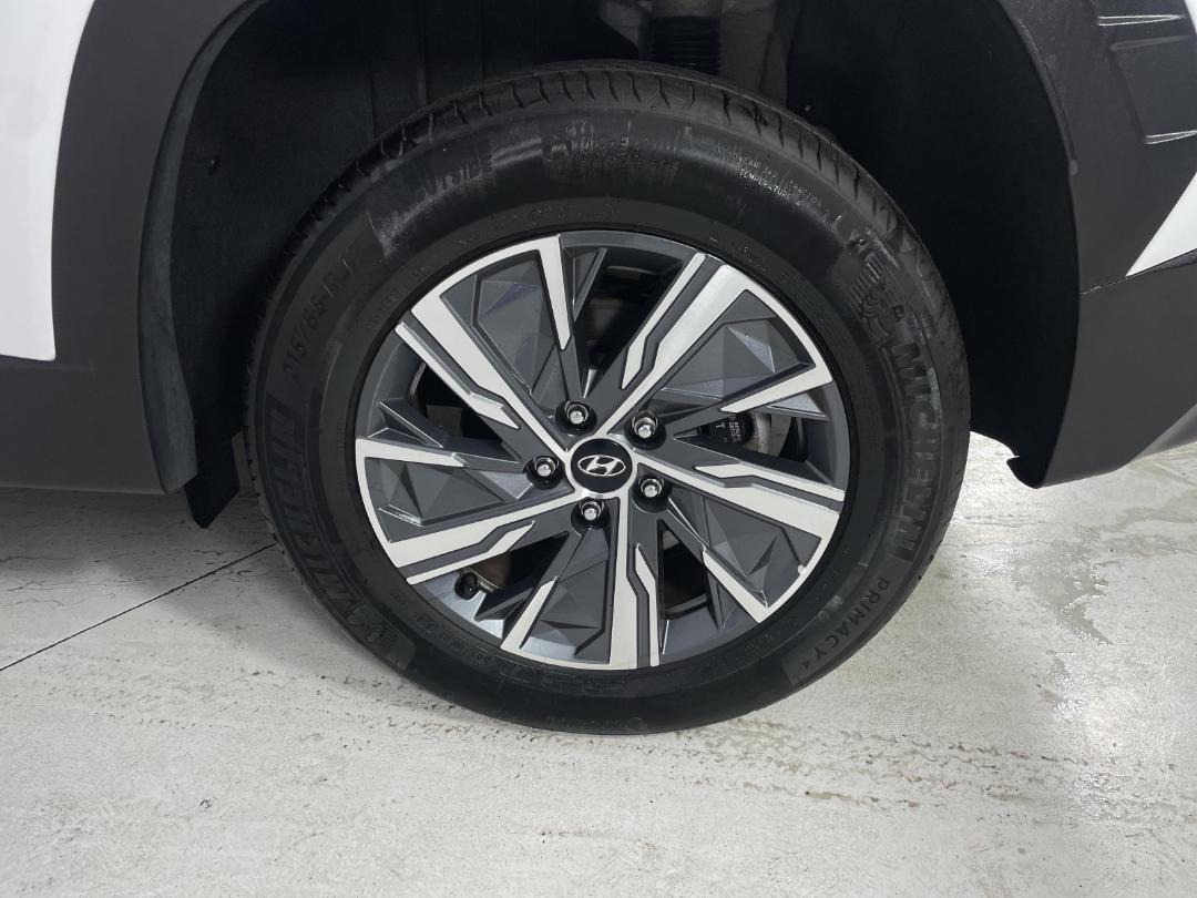 Photo '11' of Hyundai Tucson Photo '11' of Hyundai Tucson