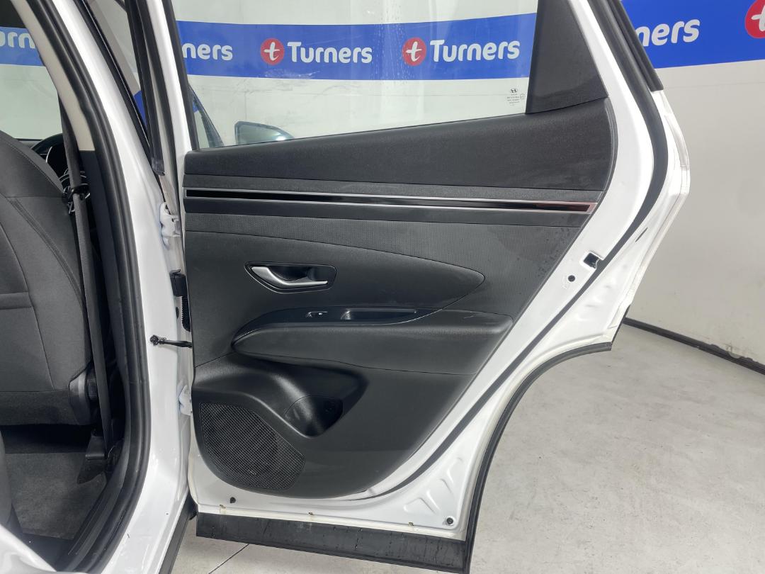 Photo '19' of Hyundai Tucson Photo '19' of Hyundai Tucson