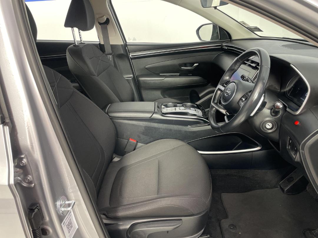 Photo '16' of Hyundai Tucson Photo '16' of Hyundai Tucson