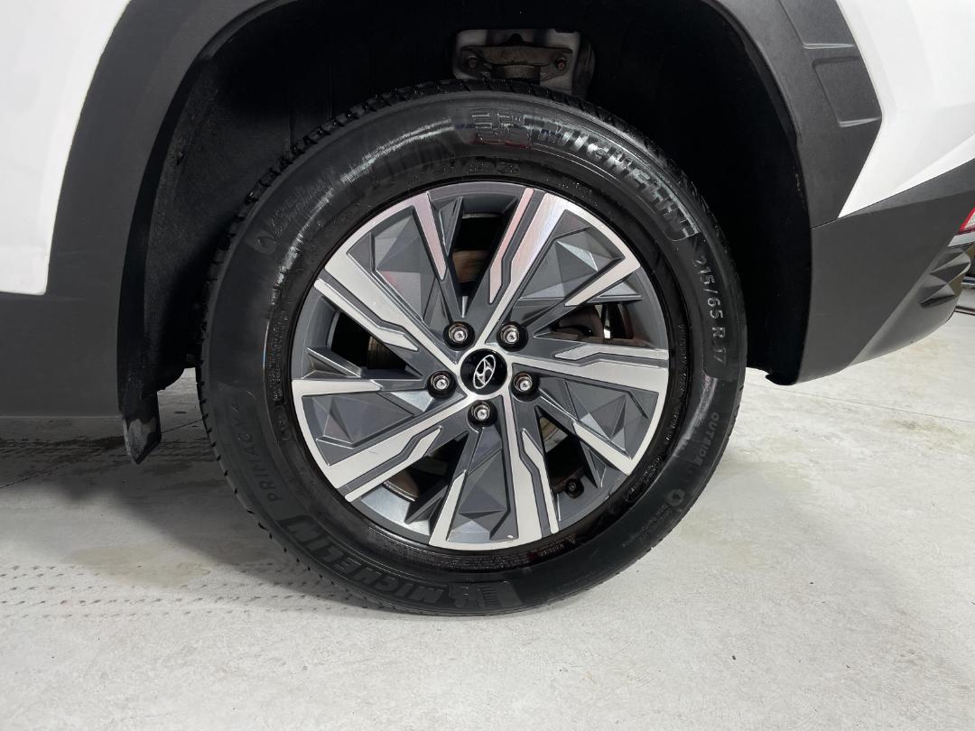 Photo '11' of Hyundai Tucson Photo '11' of Hyundai Tucson