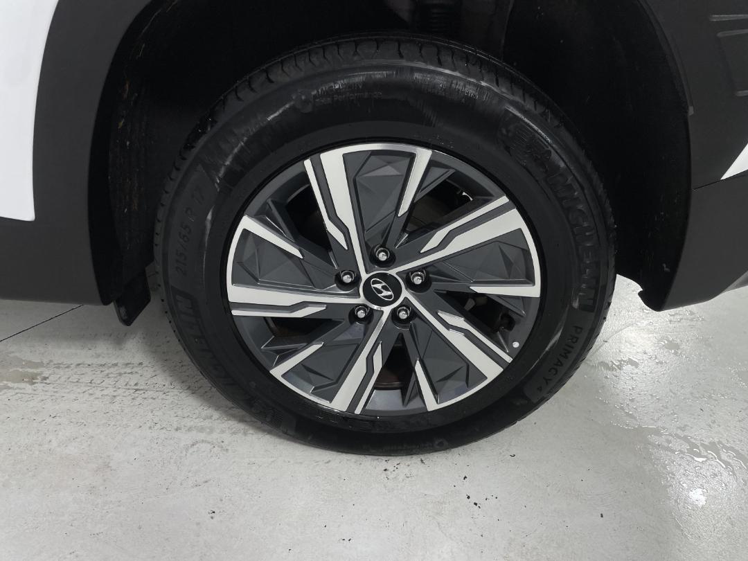 Photo '11' of Hyundai Tucson Photo '11' of Hyundai Tucson