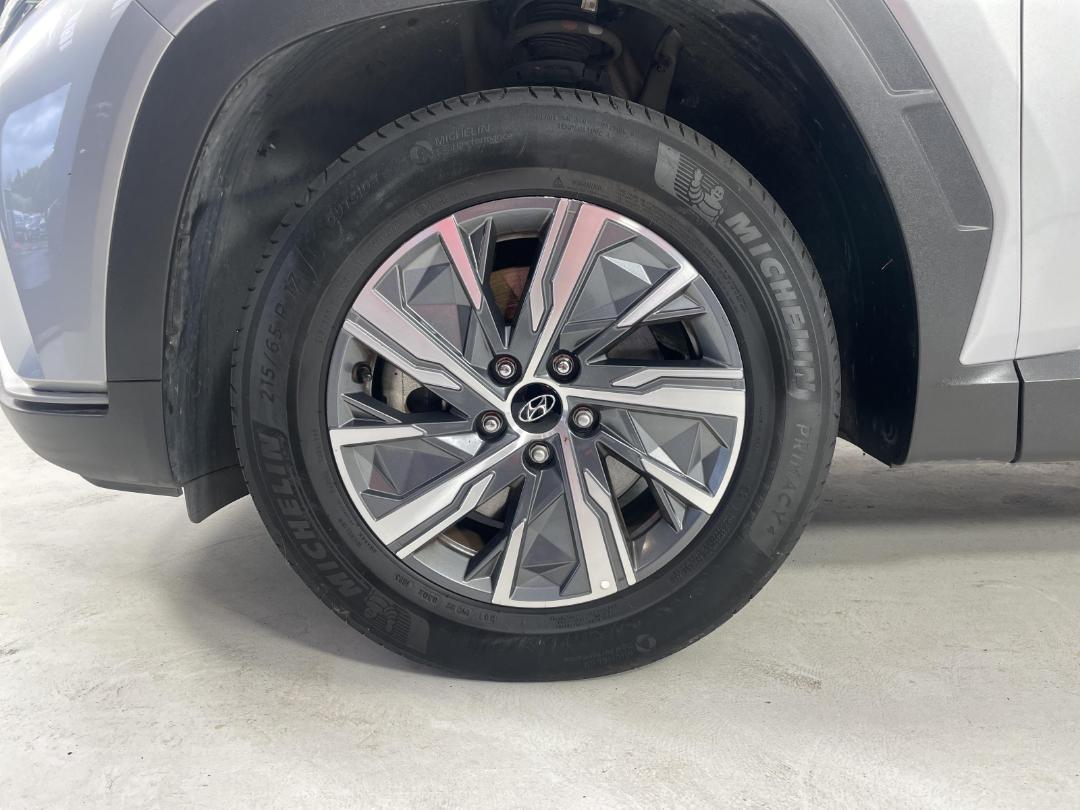 Photo '10' of Hyundai Tucson