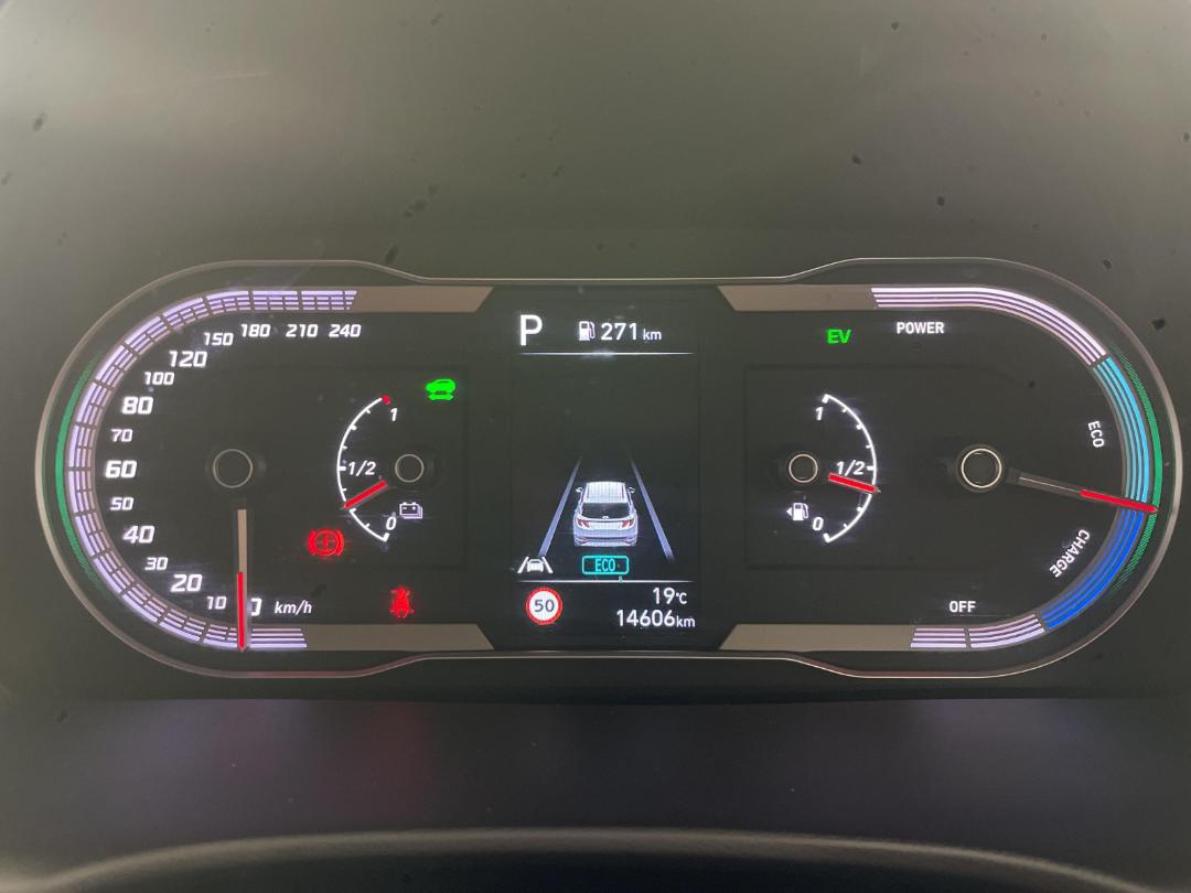 Photo '21' of Hyundai Tucson