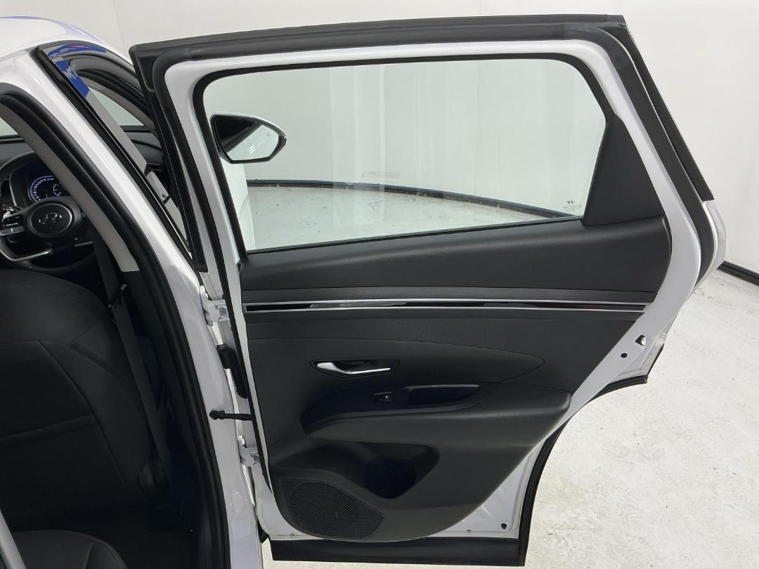 Photo '19' of Hyundai Tucson