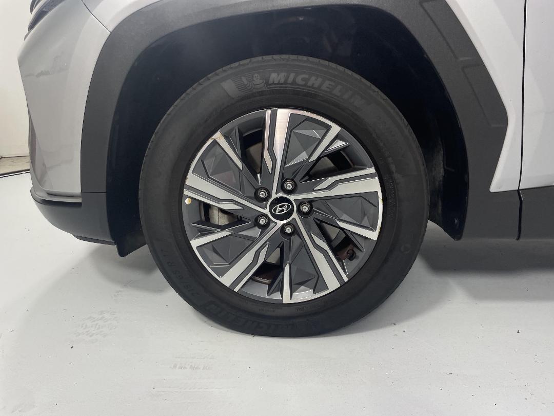 Photo '10' of Hyundai Tucson