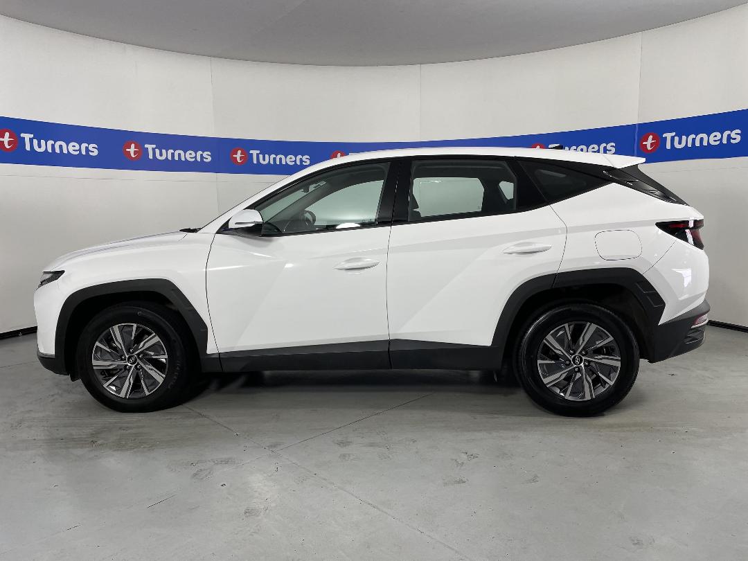 Photo '24' of Hyundai Tucson