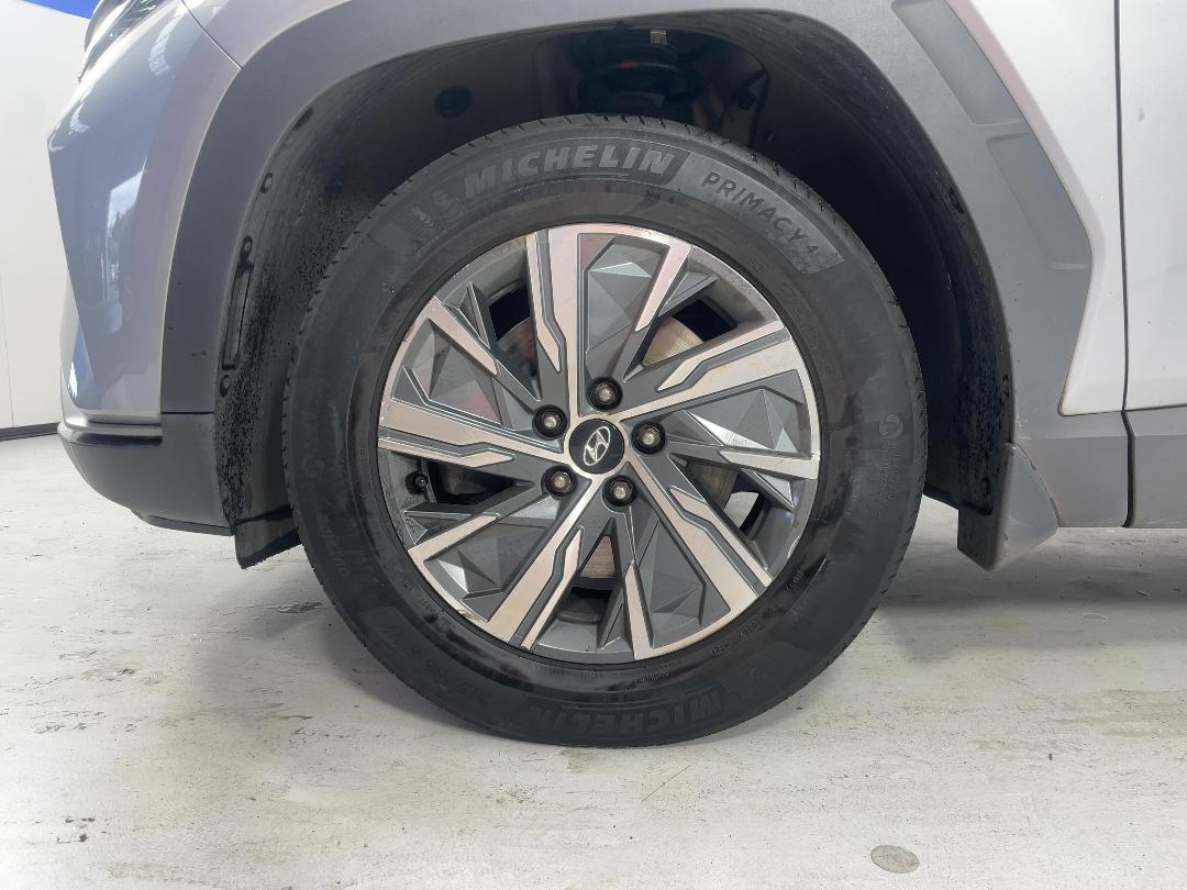 Photo '10' of Hyundai Tucson