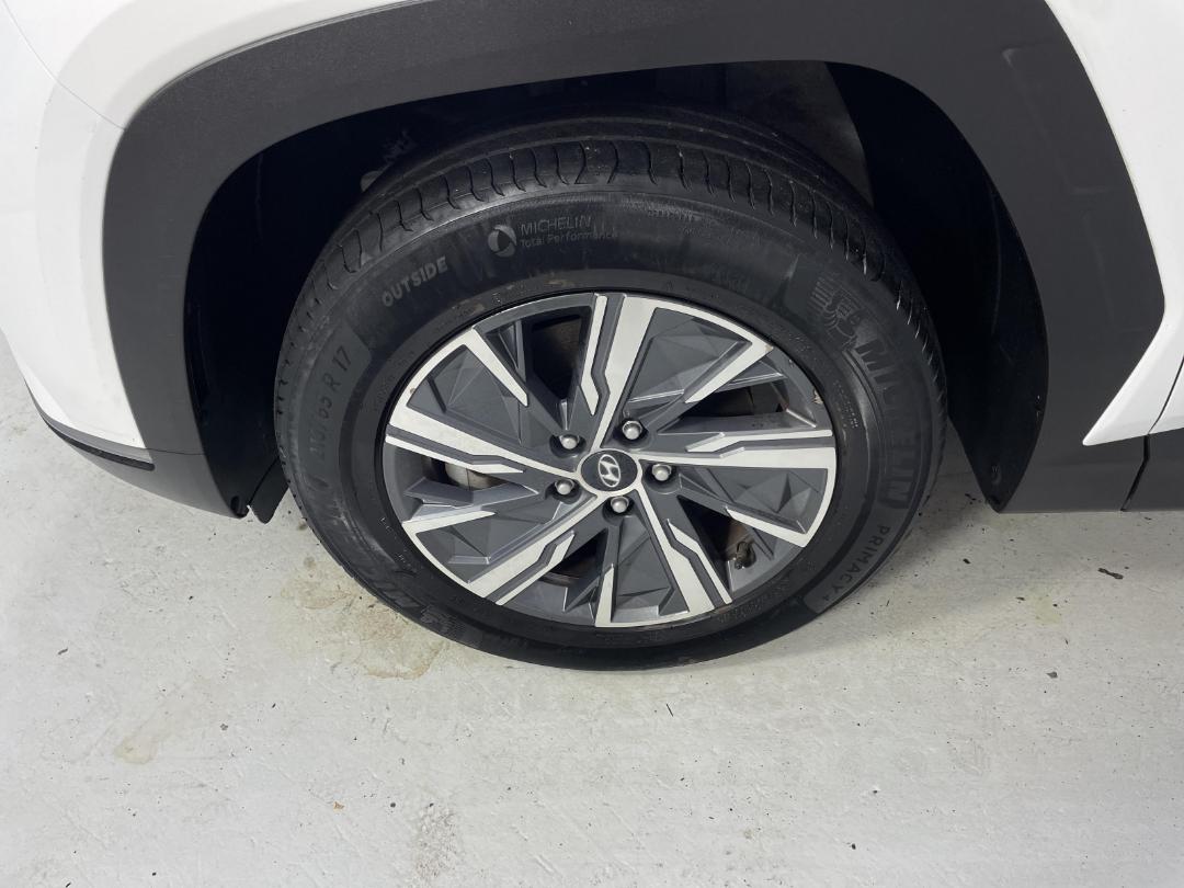 Photo '10' of Hyundai Tucson Photo '10' of Hyundai Tucson