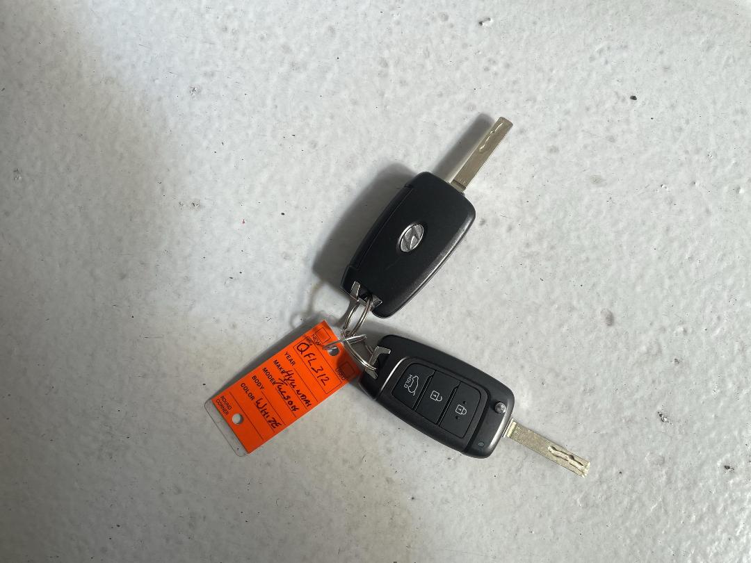 Photo '22' of Hyundai Tucson