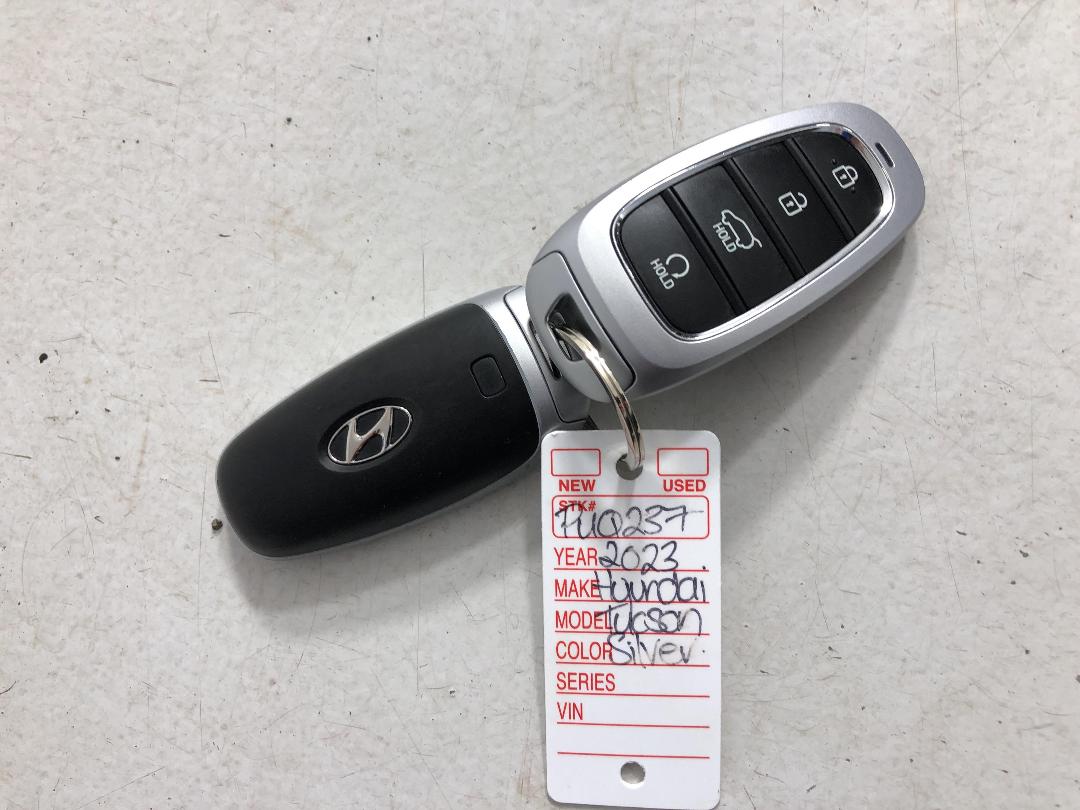 Photo '22' of Hyundai Tucson