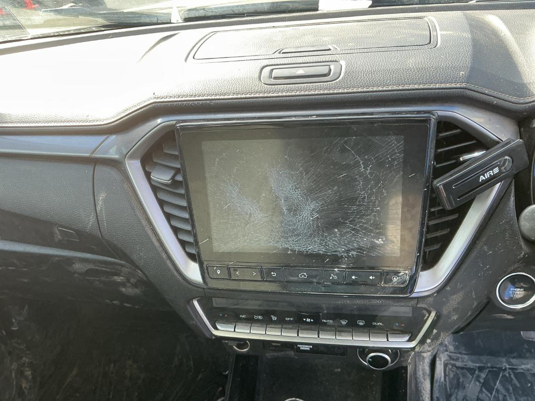 Photo '18' of Isuzu D-MAX LS Double CAB 4WD Photo '18' of Isuzu D-MAX LS Double CAB 4WD