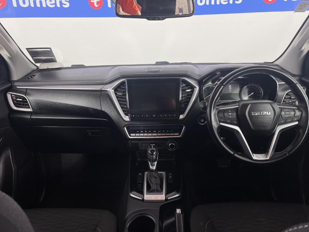 Photo '17' of Isuzu D-MAX