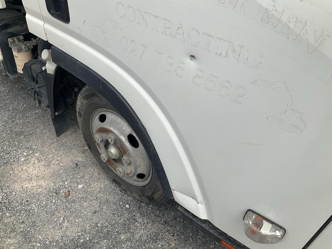 Photo '23' of Isuzu N Series NLRS250S AMT NL0613 Tipper