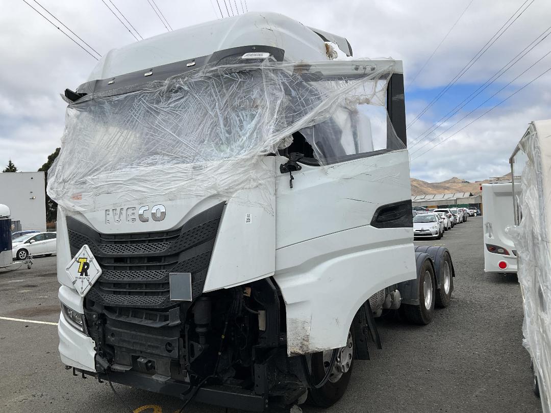 Photo '3' of Iveco S-WAY AS5764 Tractor