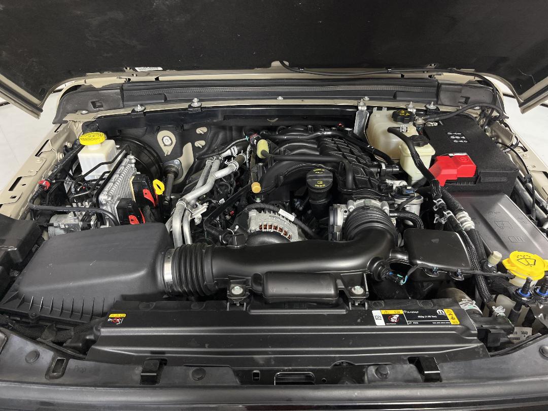 Photo '13' of Jeep Gladiator Photo '13' of Jeep Gladiator