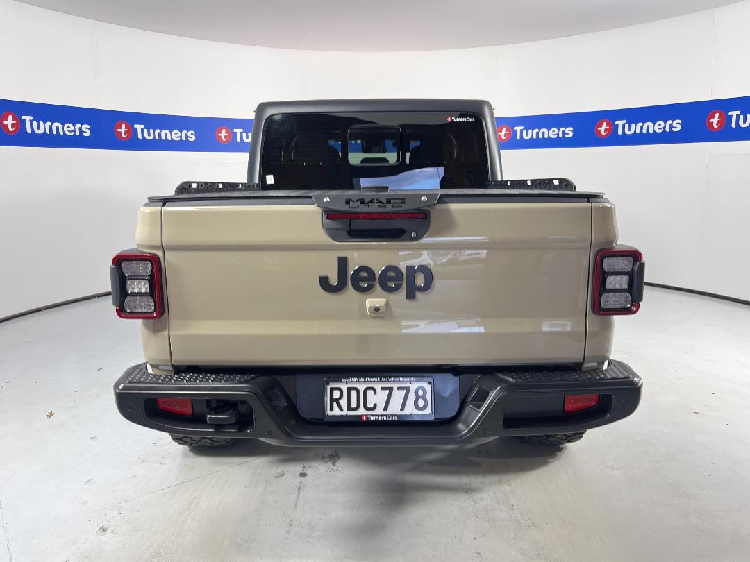 Photo '6' of Jeep Gladiator Photo '6' of Jeep Gladiator