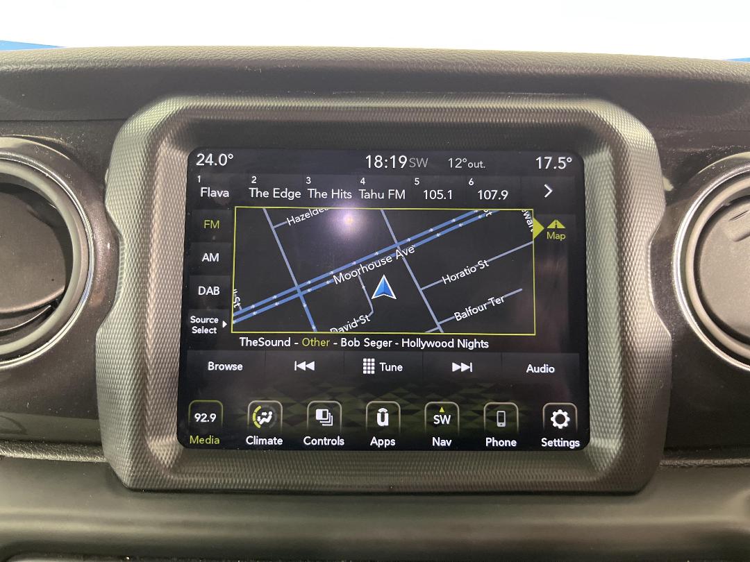 Photo '22' of Jeep Gladiator Photo '22' of Jeep Gladiator