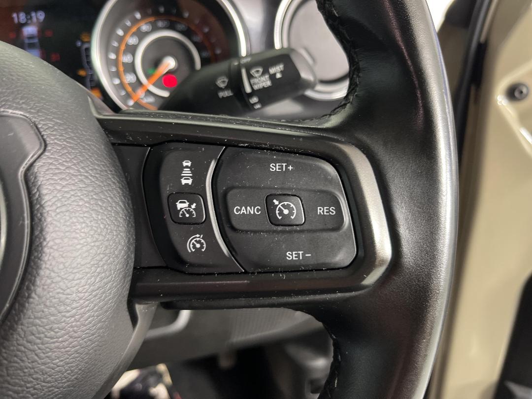 Photo '24' of Jeep Gladiator Photo '24' of Jeep Gladiator