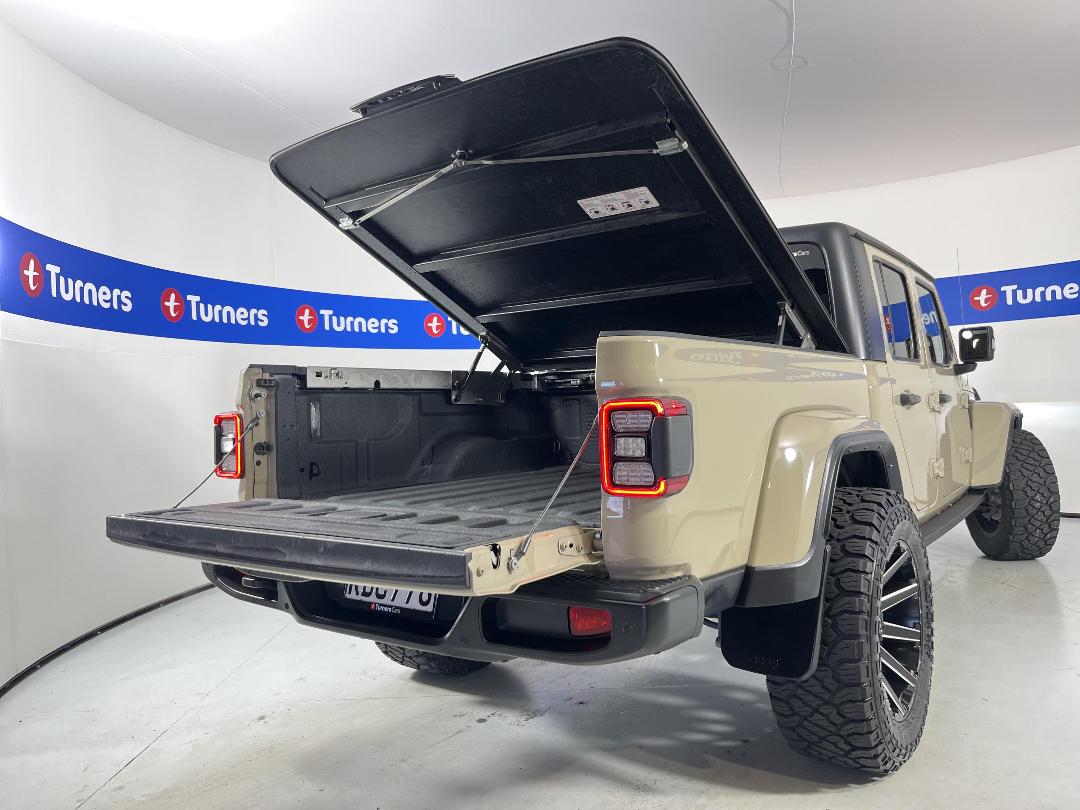 Photo '31' of Jeep Gladiator Photo '31' of Jeep Gladiator