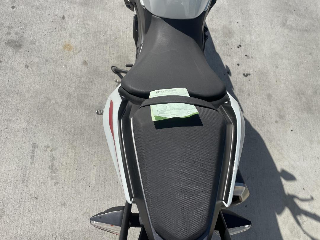 Photo '9' of Kawasaki ER 400DN Photo '9' of Kawasaki ER 400DN