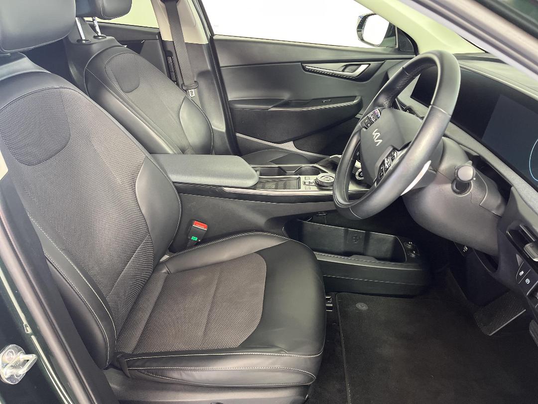 Photo '16' of KIA EV6 Photo '16' of KIA EV6