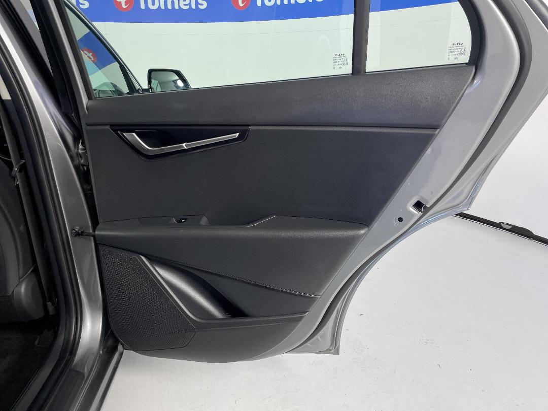 Photo '19' of KIA Niro Photo '19' of KIA Niro