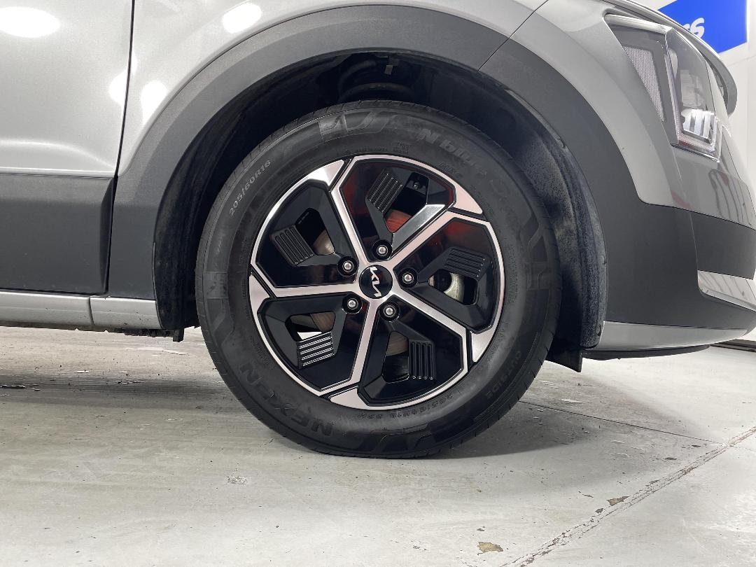 Photo '9' of KIA Niro Photo '9' of KIA Niro