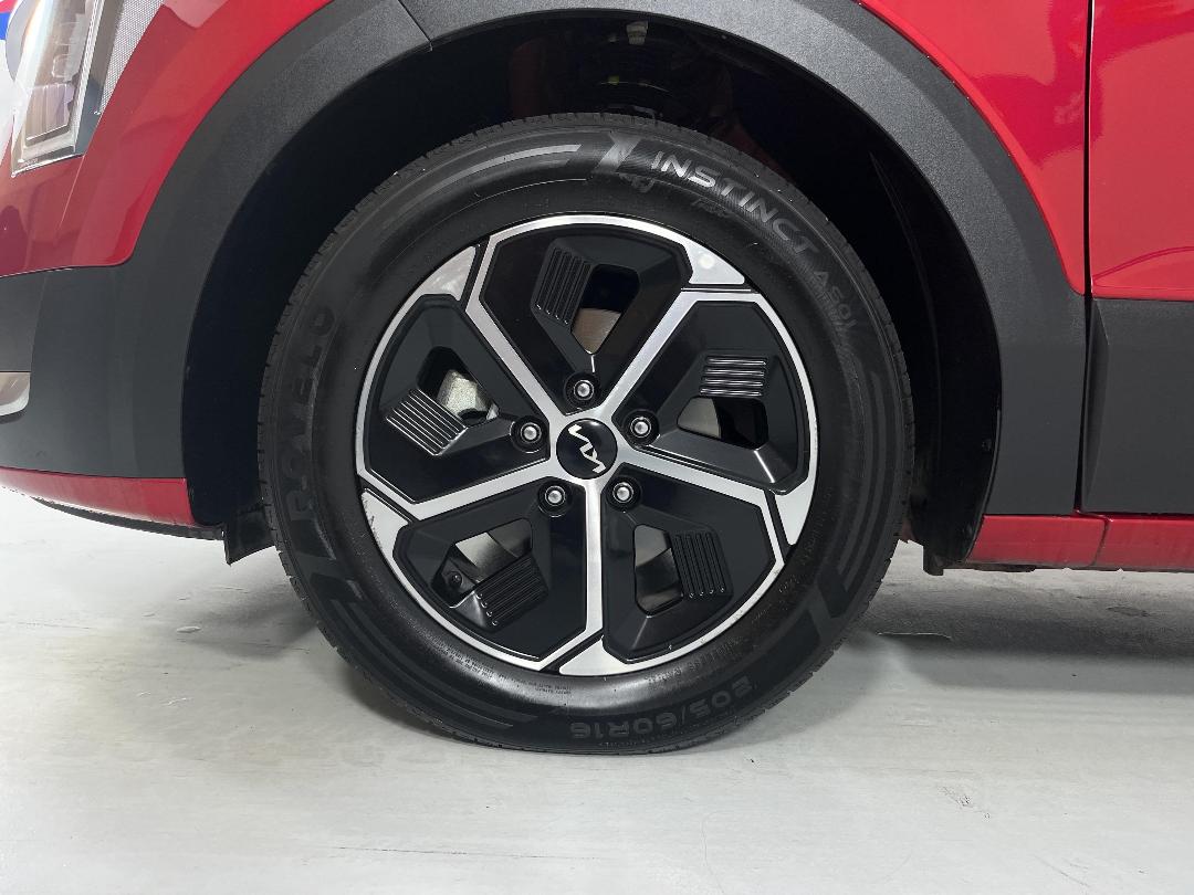 Photo '10' of KIA Niro