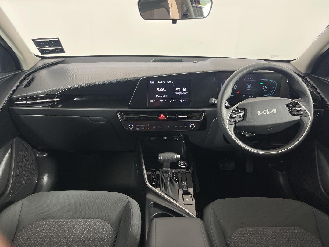 Photo '17' of KIA Niro