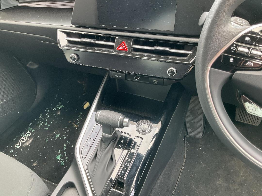 Photo '11' of KIA Niro Phev Light