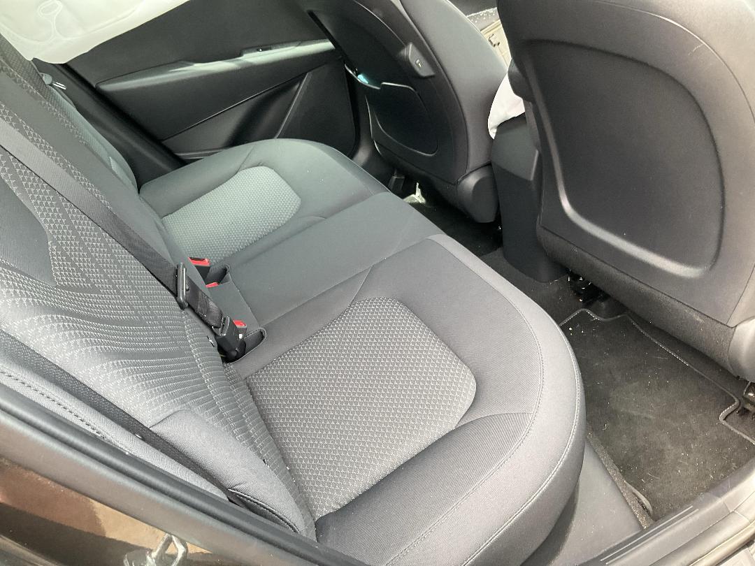 Photo '13' of KIA Niro Phev Light