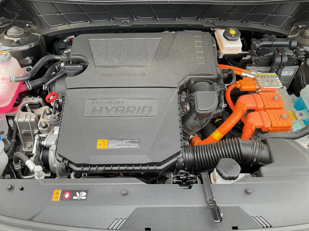 Photo '16' of KIA Niro Phev Light