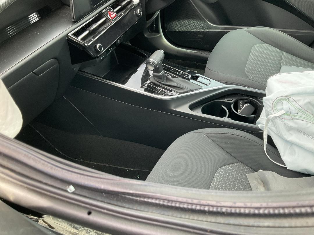 Photo '14' of KIA Niro Phev Light