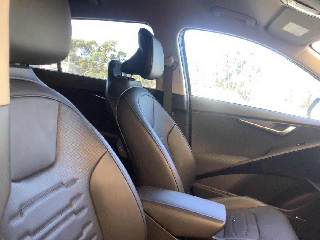 Photo '15' of KIA Niro EV Water 460