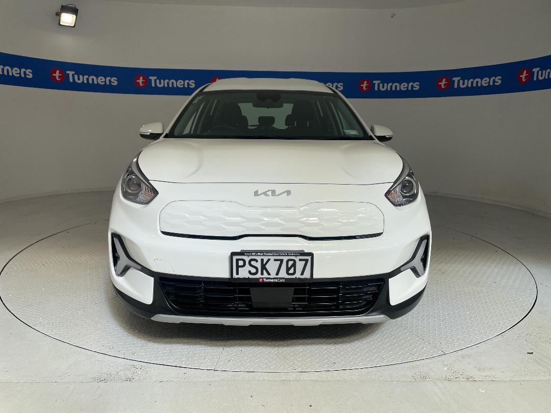 Photo '2' of KIA Niro Plus Photo '2' of KIA Niro Plus