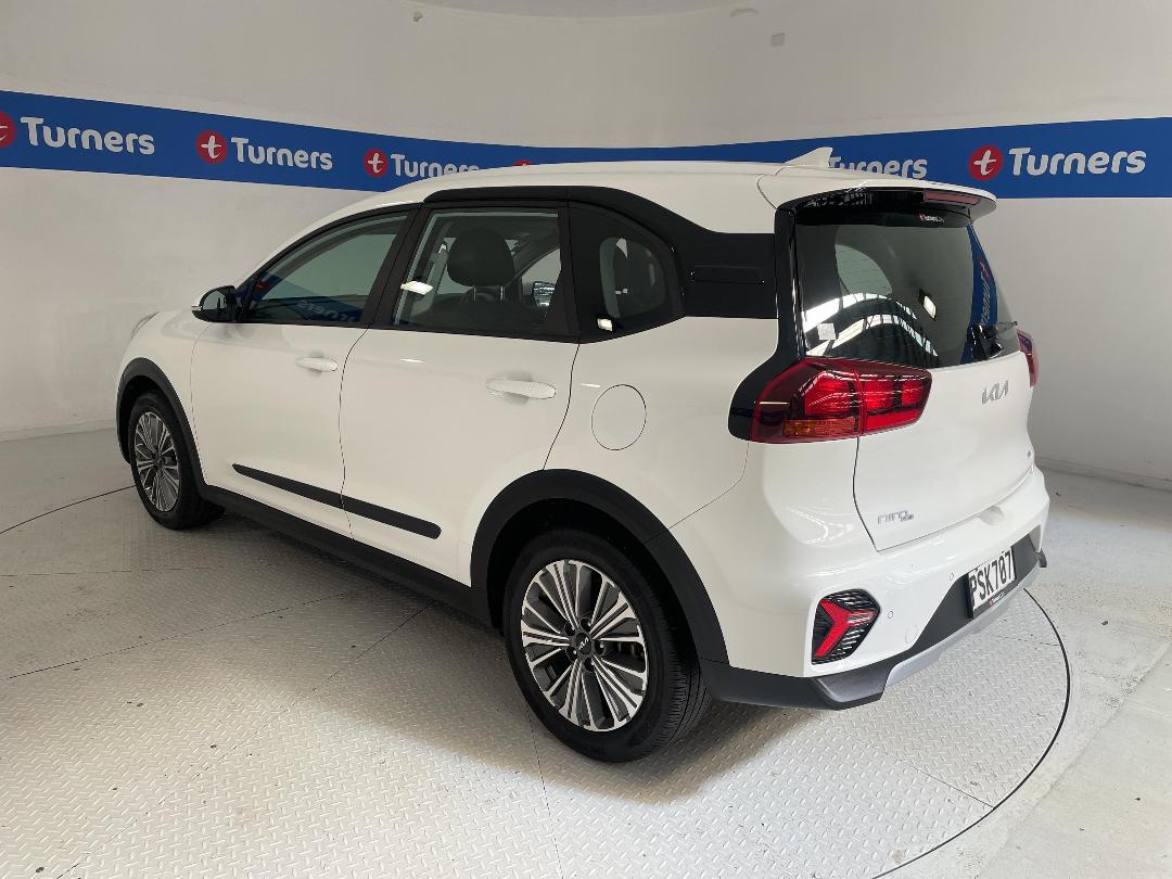 Photo '5' of KIA Niro Plus Photo '5' of KIA Niro Plus