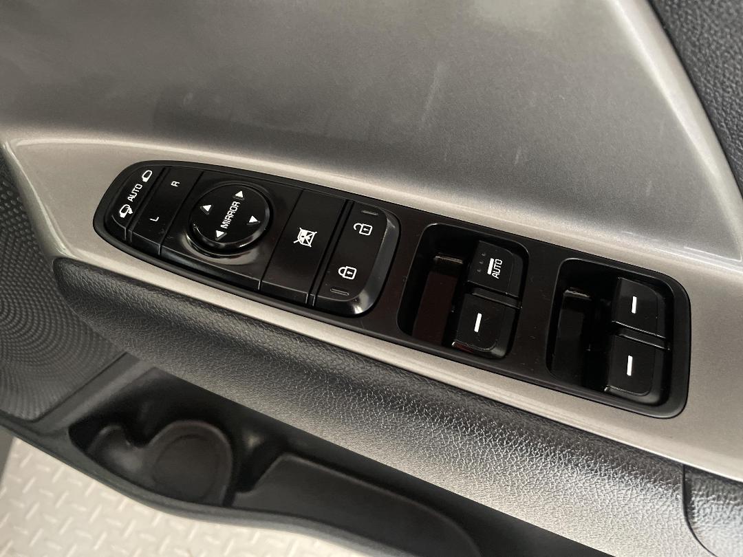 Photo '23' of KIA Niro Plus Photo '23' of KIA Niro Plus