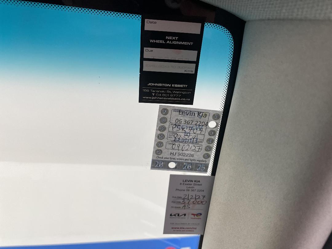 Photo '33' of KIA Niro Plus Photo '33' of KIA Niro Plus