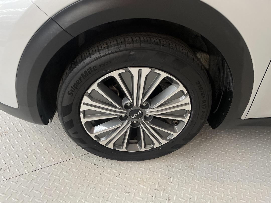 Photo '10' of KIA Niro Plus Photo '10' of KIA Niro Plus