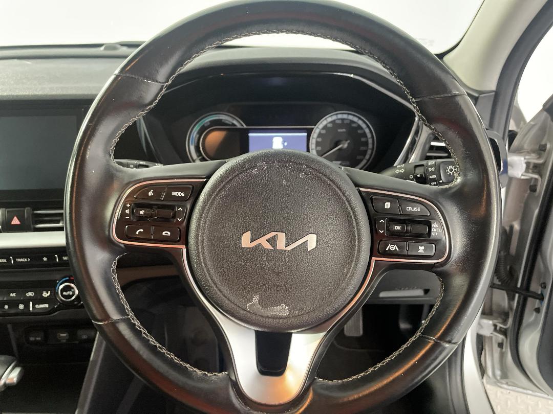 Photo '27' of KIA Niro Plus Photo '27' of KIA Niro Plus