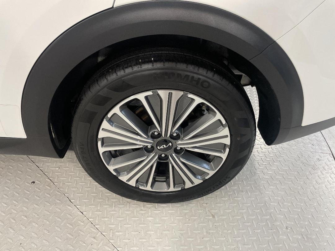 Photo '11' of KIA Niro Plus Photo '11' of KIA Niro Plus