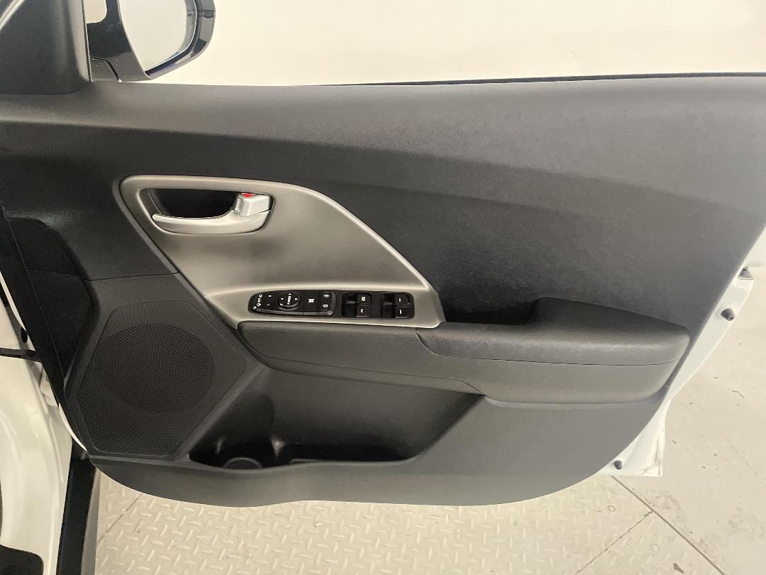 Photo '15' of KIA Niro Plus Photo '15' of KIA Niro Plus