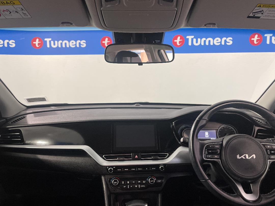 Photo '17' of KIA Niro Plus Photo '17' of KIA Niro Plus