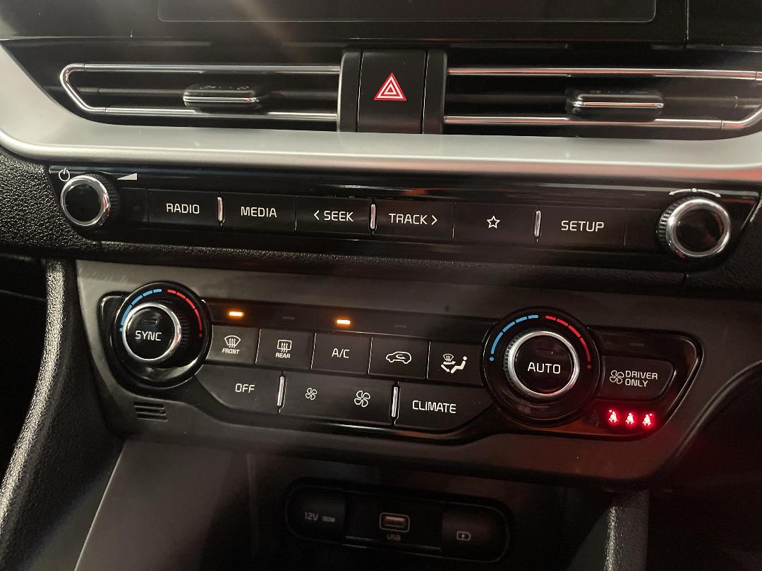 Photo '30' of KIA Niro Plus Photo '30' of KIA Niro Plus